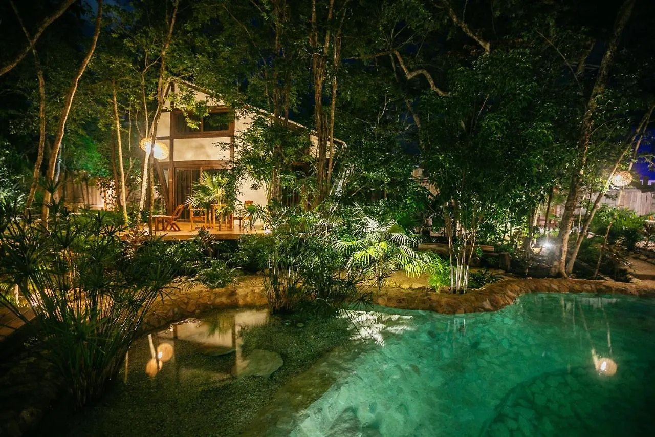 Nahouse Jungle Lodges Tulum