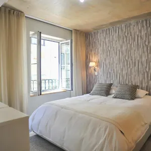 Madragoa Modern , Lisbon Portugal