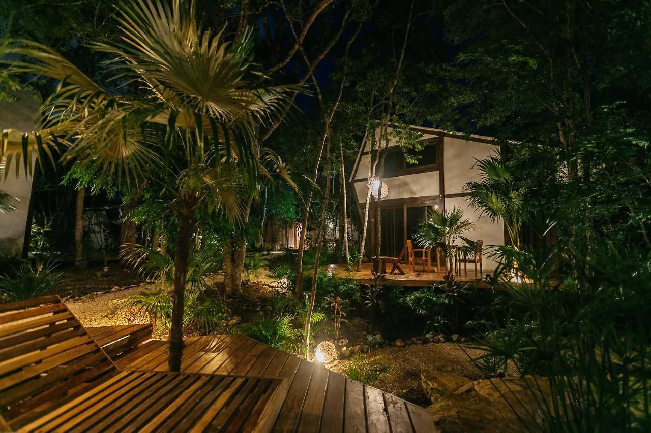 Nahouse Jungle Lodges Tulum